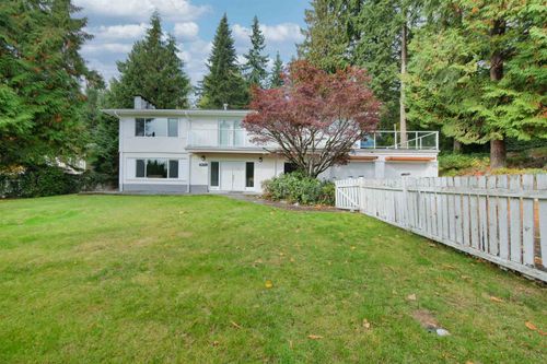 3915 Westridge Ave, West Vancouver, BC, V7V3H6 | Card Image