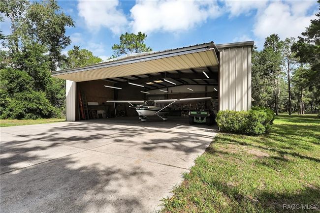7802 Fairwind Loop, House other with 3 bedrooms, 2 bathrooms and 2 parking in Hernando FL | Image 29