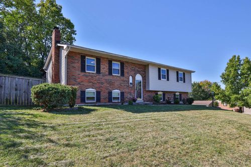9024 Revere Run, West Chester, OH, 45069 | Card Image