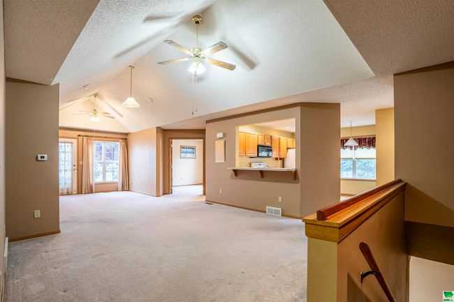 790 Cedar View Dr, House other with 3 bedrooms, 3 bathrooms and null parking in Le Mars IA | Image 8