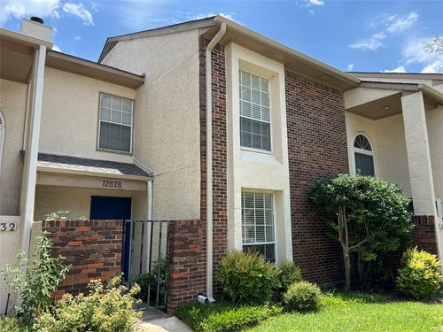 12828 Woodbend Ct, Dallas, TX, 75243-2119 | Card Image