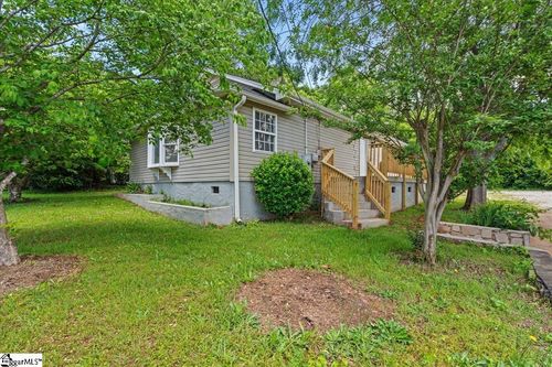 215 Rebecca St, Greenville, SC, 29607-2007 | Card Image
