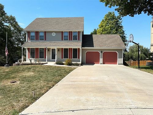 1152 Sw Pacific Cir, Lees Summit, MO, 64081-3245 | Card Image