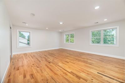 39 W West Amherst Street, House other with 5 bedrooms, 4 bathrooms and null parking in East Brunswick NJ | Image 3