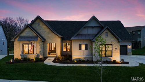 1228 Gooseberry Ln, Chesterfield, MO, 63005-4651 | Card Image