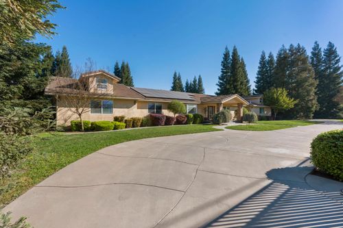 4225 Santa Fe St, Riverbank, CA, 95367-2523 | Card Image