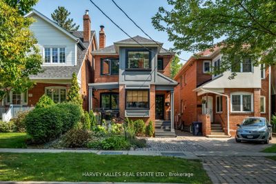 39 Standish Ave, House other with 4 bedrooms, 4 bathrooms and 1 parking in Toronto ON | Image 2