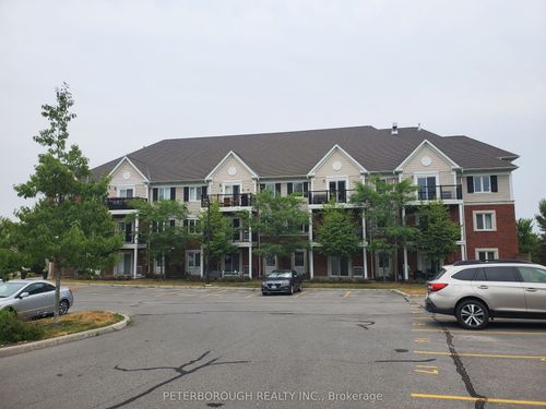 301-910 Wentworth St, Peterborough, ON, K9J8R8 | Card Image