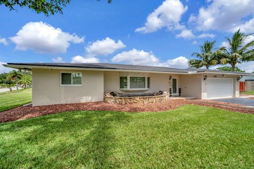6755 Curry Cir, Margate, FL, 33068-1550 | Card Image