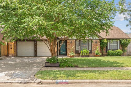 6318 Leaf Arbor Dr, Houston, TX, 77092-2523 | Card Image