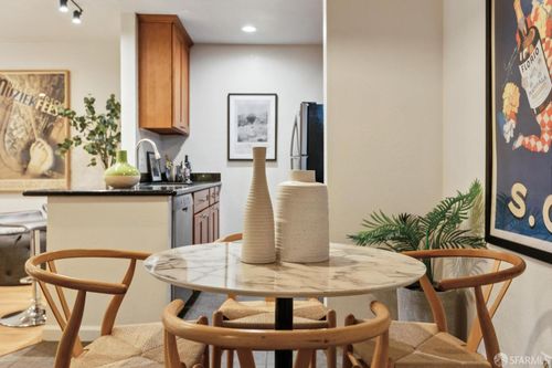 apt-205-373 Half Moon Ln, Daly City, CA, 94015-2485 | Card Image