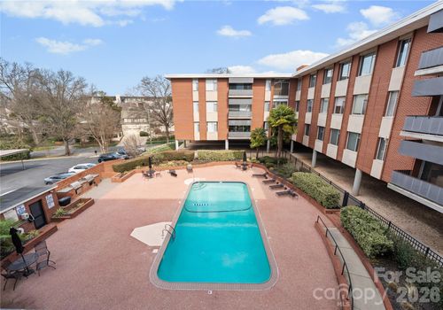 1300 Queens Rd, Charlotte, NC, 28207-2155 | Card Image