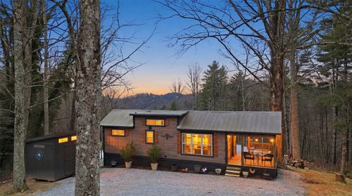 36 Mountain Breeze Rdg, Scaly Mountain, NC, 28775-0119 | Card Image