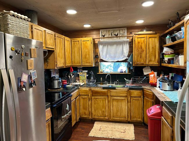 104 Shawnee St, House other with 3 bedrooms, 2 bathrooms and null parking in Cherokee TX | Image 10