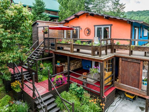 435 Ch De La Vallée, Grandes-Piles, QC, G0X1H0 | Card Image