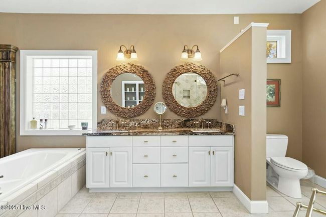 Master Bath | Image 82