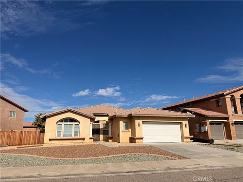 12662 Fair Glen Dr, Victorville, CA, 92392-0506 | Card Image