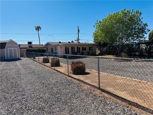 1340 Gemstone Ave, Bullhead City, AZ, 86442-5916 | Card Image