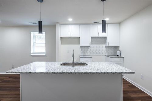 450 Paines Ave Nw, Atlanta, GA, 30318-6826 | Card Image