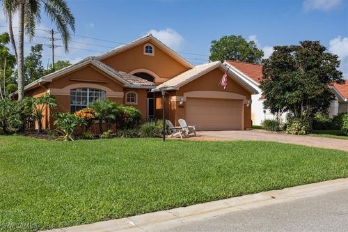 5886 Westbourgh Ct, NAPLES, FL, 34112-8803 | Card Image