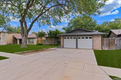 5911 Lake Champlain, House other with 3 bedrooms, 2 bathrooms and null parking in San Antonio TX | Image 2