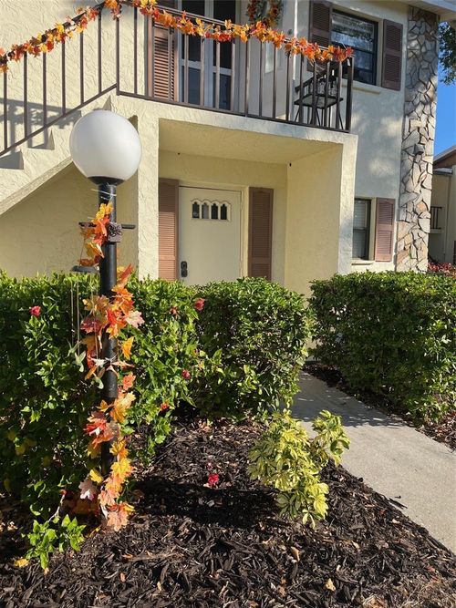 d6-5400 34th St W, BRADENTON, FL, 34210-3428 | Card Image