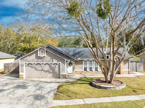 6873 Plum Lake Ln E, Jacksonville, FL, 32222-1570 | Card Image