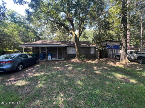 4008 Somerset Dr, Moss Point, MS, 39562-8029 | Card Image
