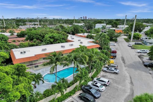 apt-212-1125 Ne 16th Pl, Fort Lauderdale, FL, 33305-3183 | Card Image