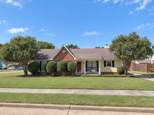 3049 Santa Valley St, Bartlett, TN, 38133-3984 | Card Image