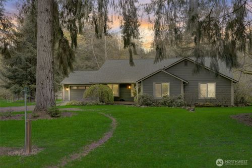 19-1319 Winlock Vader Rd, Winlock, WA, 98596-9509 | Card Image