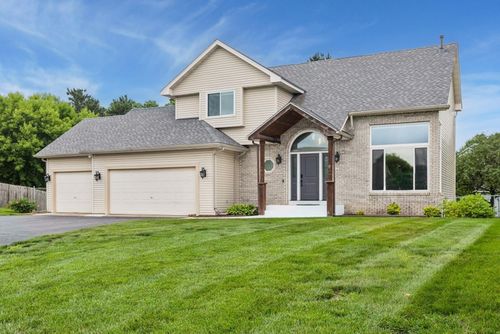 17964 Fresno St Nw, Elk River, MN, 55330-3500 | Card Image