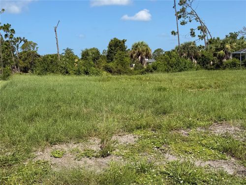 198 Fairway Rd, Rotonda West, FL, 33947-2034 | Card Image