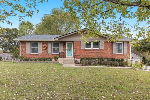 123 Elnora Dr, Hendersonville, TN, 37075-4435 | Card Image