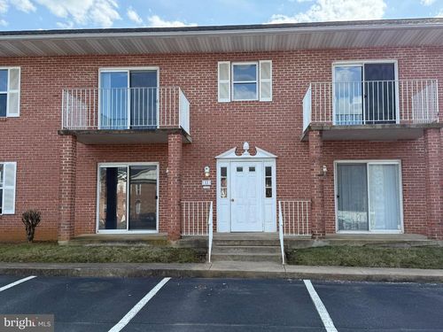 1-11 Taft Avenue, WINCHESTER, VA, 22601 | Card Image