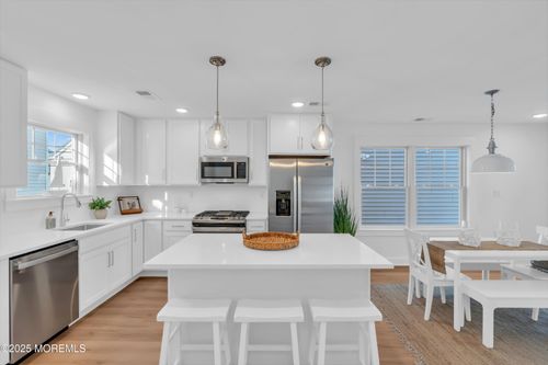 4 Shell Rd, Mantoloking, NJ, 08738-1335 | Card Image