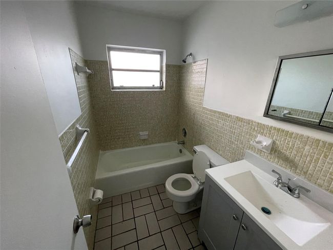 APT-7 - 50 Se 3 Rd Ave, Condo with 0 bedrooms, 1 bathrooms and null parking in Dania Beach FL | Image 12