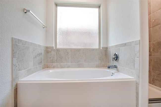 113 George Kimble Cv, House other with 4 bedrooms, 2 bathrooms and 2 parking in Bastrop TX | Image 14