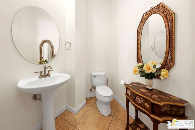 Powder Room | Image 40