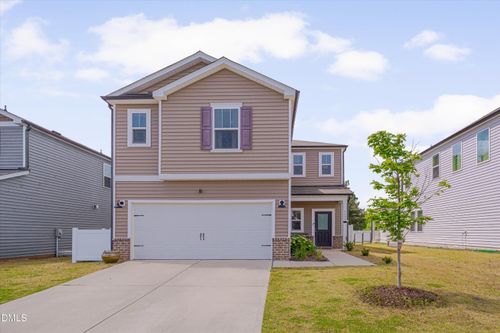 3104 Lake Barkley Way, Fuquay Varina, NC, 27526-3220 | Card Image