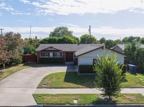 3324 Colonial Drive, Modesto, CA, 95350 | Card Image