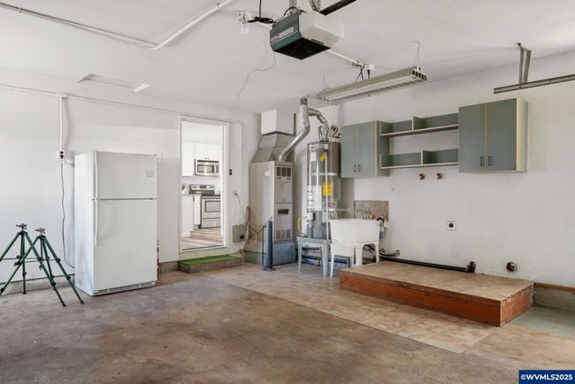 2005 Madison St Se, House other with 3 bedrooms, 2 bathrooms and null parking in Albany OR | Image 28