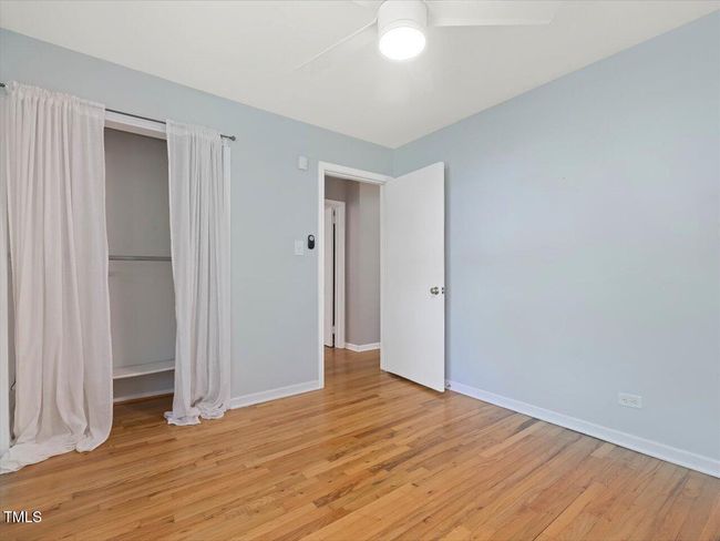 35-Bedroom 3 | Image 19