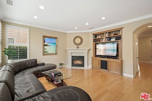 1230 Wisteria Ave, La Habra, CA, 90631-9257 | Card Image