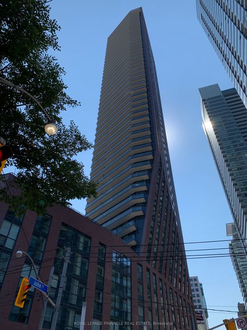 903-99 John St, Toronto, ON, M5V0S6 | Card Image