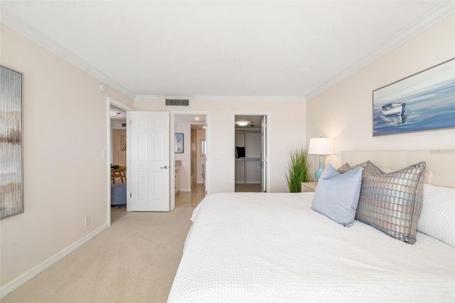APT-6B - 1750 Benjamin Franklin Dr, Condo with 2 bedrooms, 2 bathrooms and null parking in SARASOTA FL | Image 24