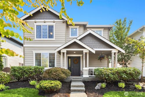 6522 W Crest View Loop Se, Snoqualmie, WA, 98065 | Card Image