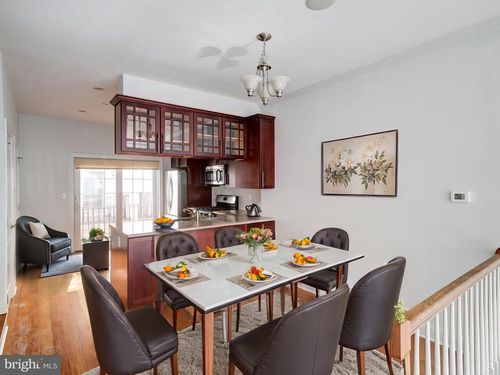 1007 N 3rd St, PHILADELPHIA, PA, 19123-1507 | Card Image