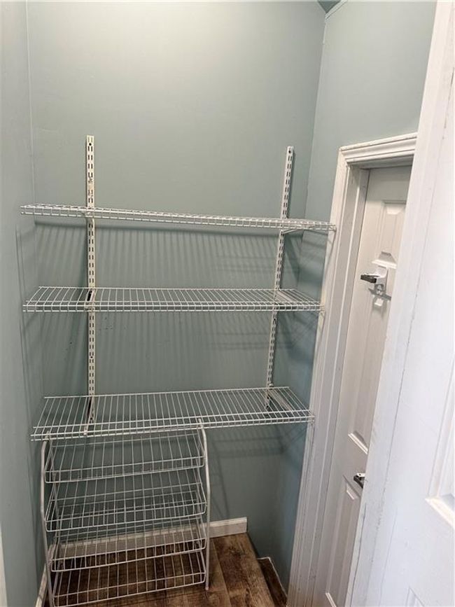 965 Tree Top Dr, House other with 4 bedrooms, 3 bathrooms and null parking in Suwanee GA | Image 14