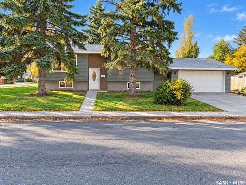 5309 2nd Avenue N, Regina, SK, S4R0Z5 | Card Image